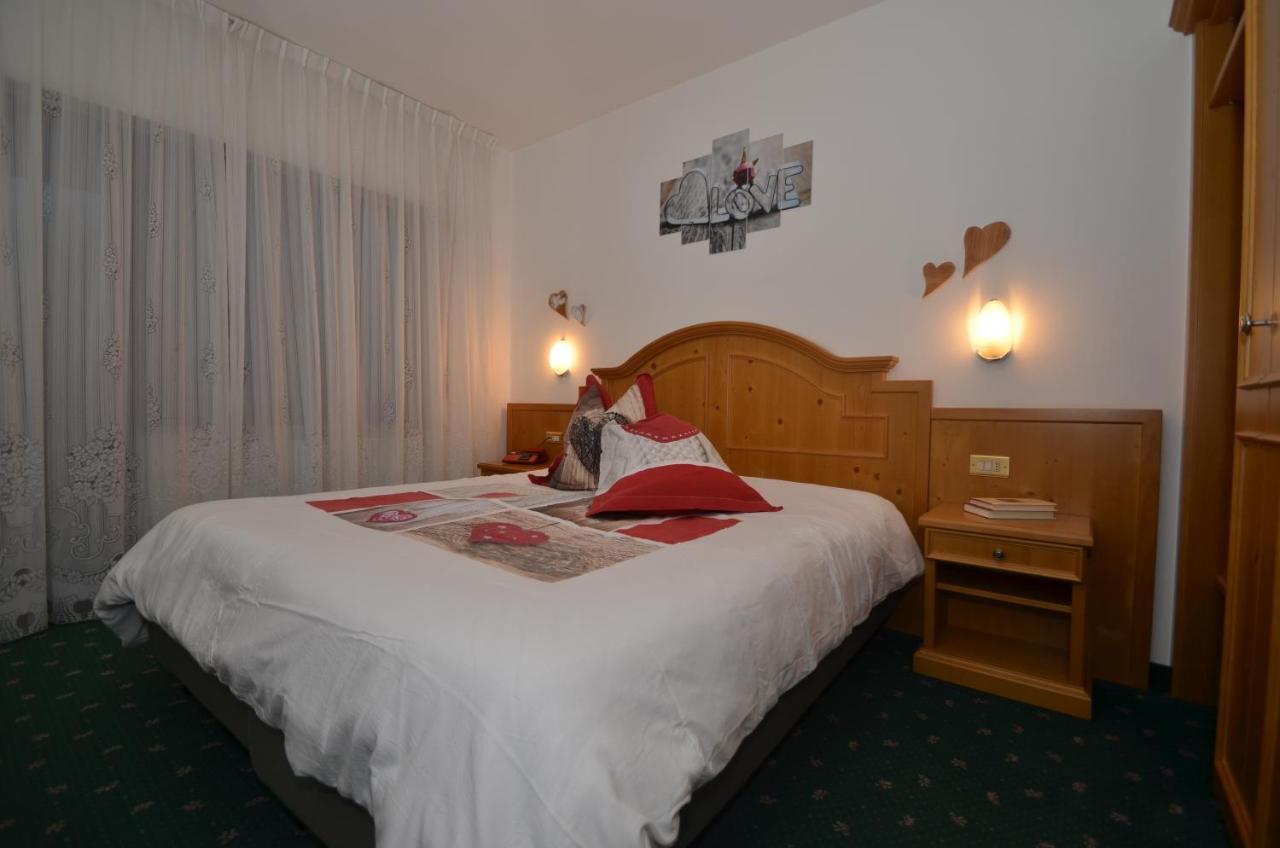 רוקה פייטורה Hotel Albe מראה חיצוני תמונה